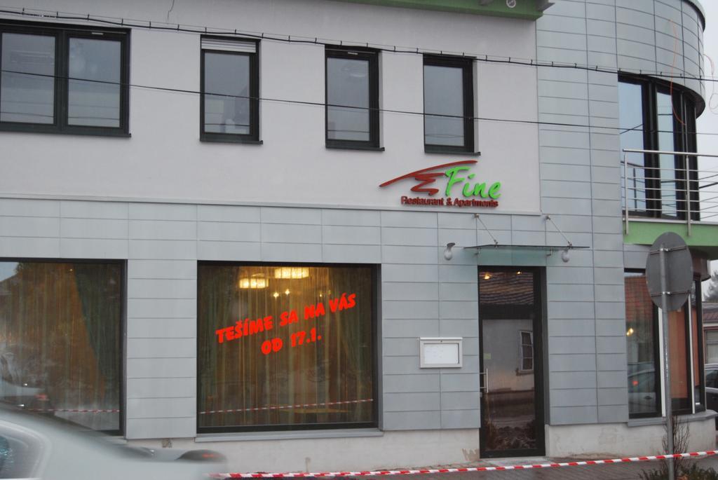 Fine Restaurant & Apartments Malacky Exterior foto